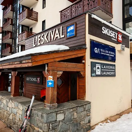 Eskival - 2 Pieces Pour 4 Personnes 92 Val Thorens